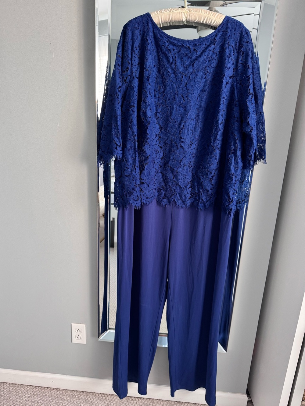 Jessica London Cobalt Blue Lace Wide-Leg Jumpsuit. 26W. New no tags